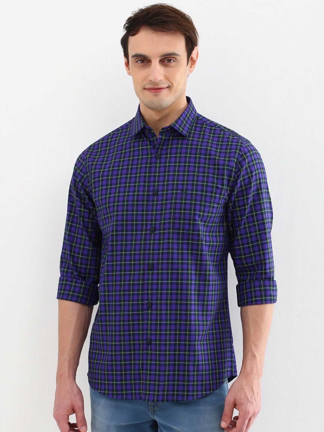 

Allen Solly Men Slim Fit Opaque Checked Casual Shirt, Blue