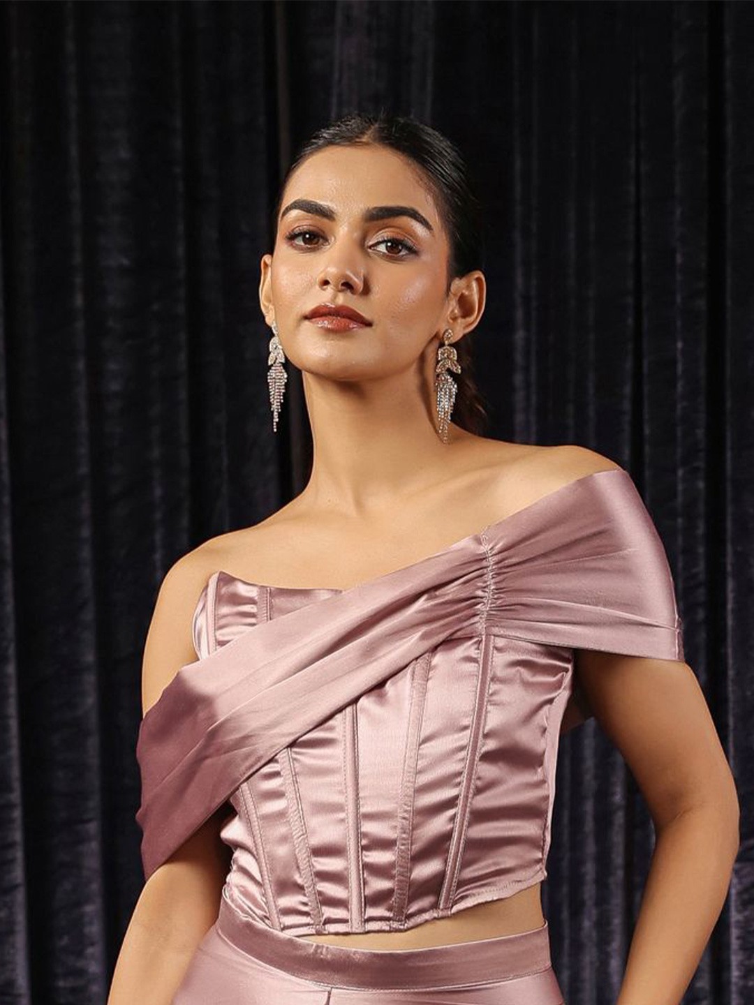 

B'Infinite Off-Shoulder Satin Top, Pink