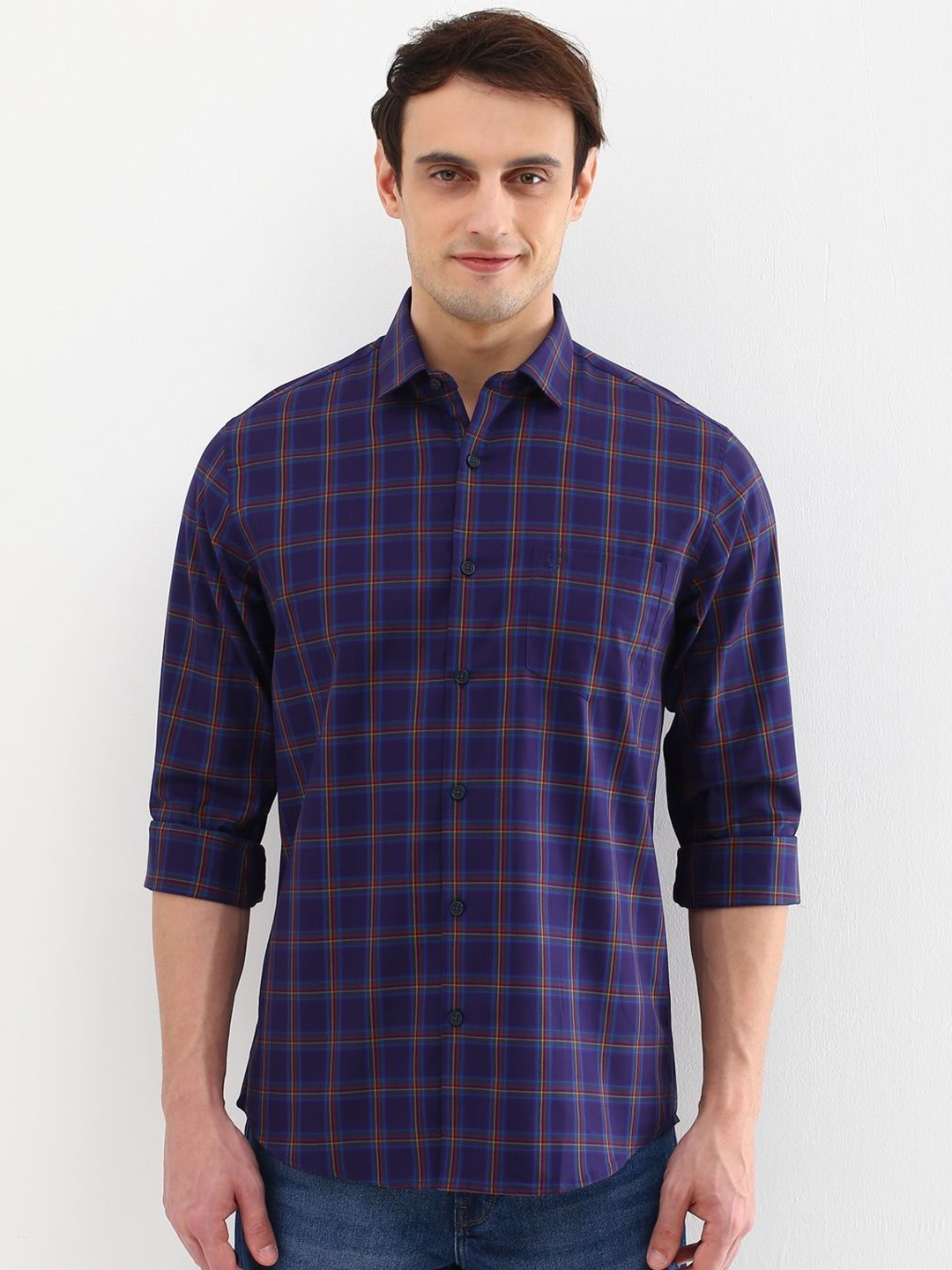 

Allen Solly Men Slim Fit Opaque Checked Casual Shirt, Purple