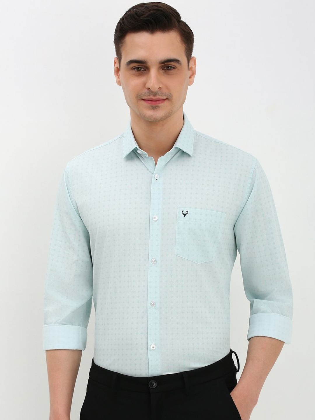 

Allen Solly Men Slim Fit Floral Opaque Printed Formal Shirt, Blue