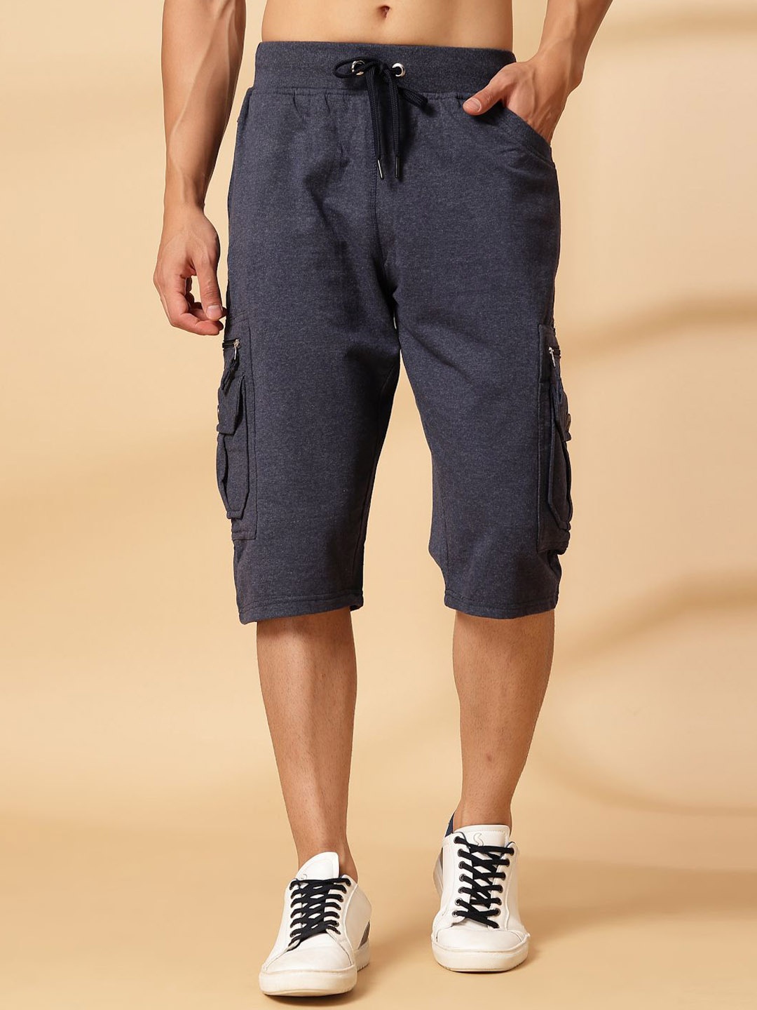 

UZARUS Men Cotton Mid-Rise Regular Fit Cargo Short, Blue