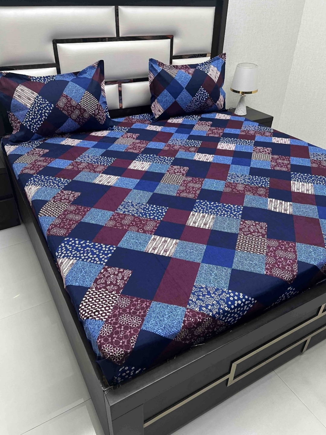 

Pure Decor Queen Size Double Bedsheet With 2 Pillow Covers 2.28m X 2.54m, Blue