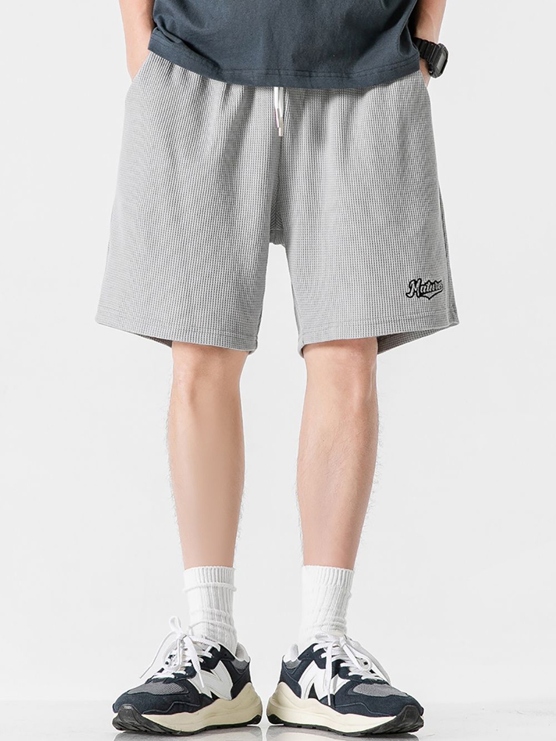 

StyleCast x Revolte Men Cotton Mid-Rise Loose Fit Shorts, Grey