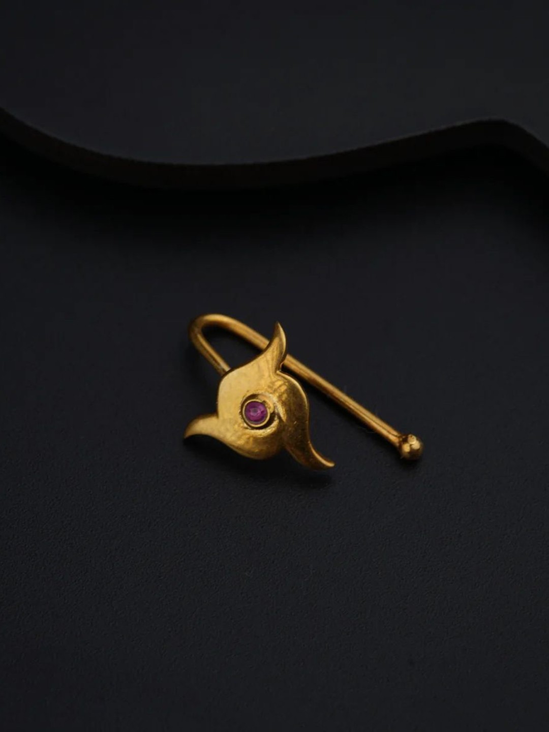 

House of Aadyaa Sterling Silver Gold-Plated Stone Studded Stud Nosepin
