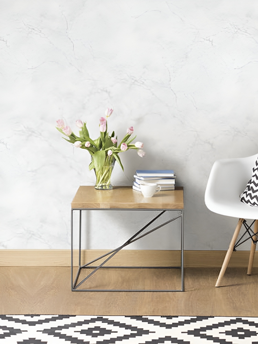 

Asian royal White & Black Printed Waterproof Wallpaper