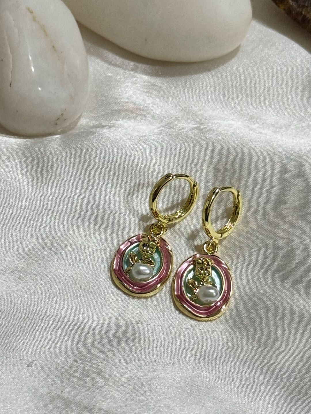 

The Jewellery Tale Earrings, Pink