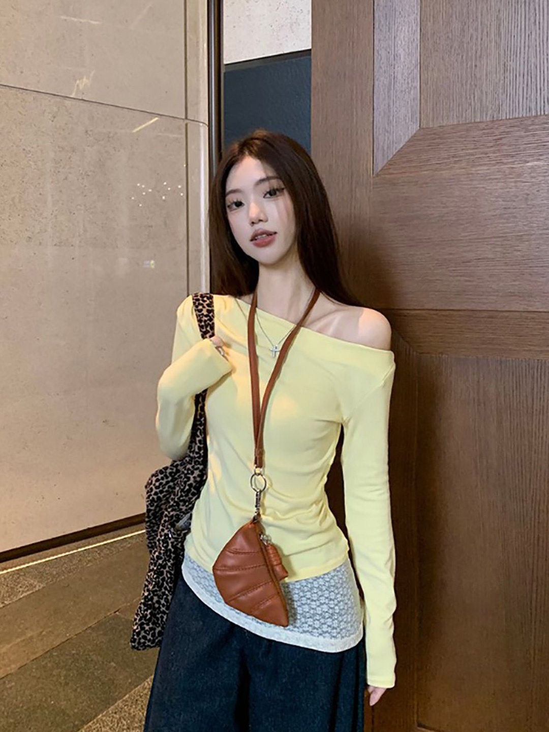 

StyleCast x Revolte Women Off-Shoulder Casual Top, Yellow