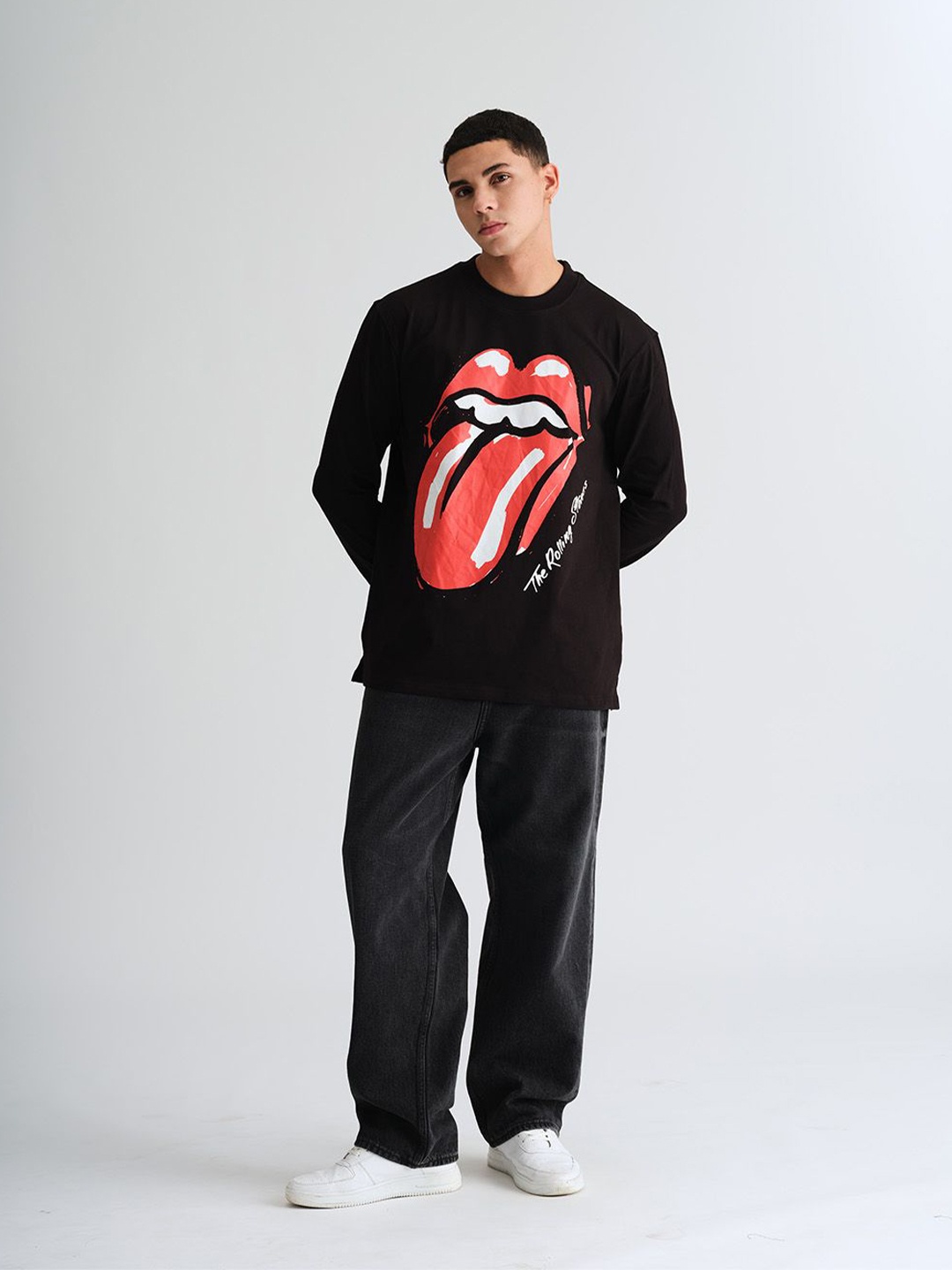 

Bonkers Corner Men Printed Extended Sleeves T-shirt, Black