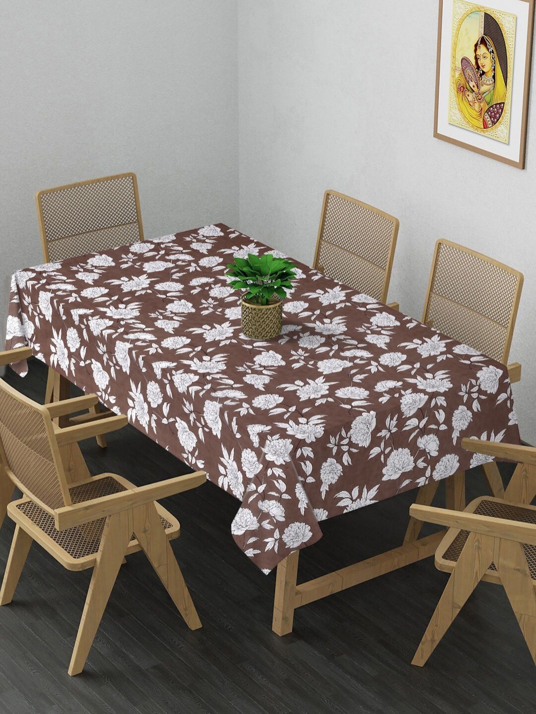 

Arrabi Brown & White Floral Printed 8-Seater Table Cover