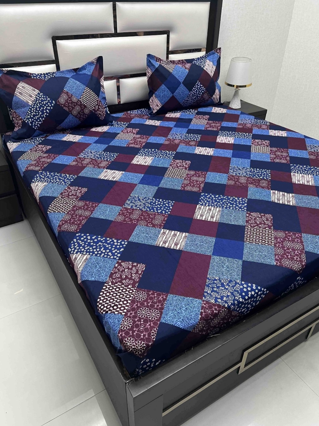

Pure Decor Queen Size Double Bedsheet With 2 Pillow Covers 2.28m X 2.54m, Blue