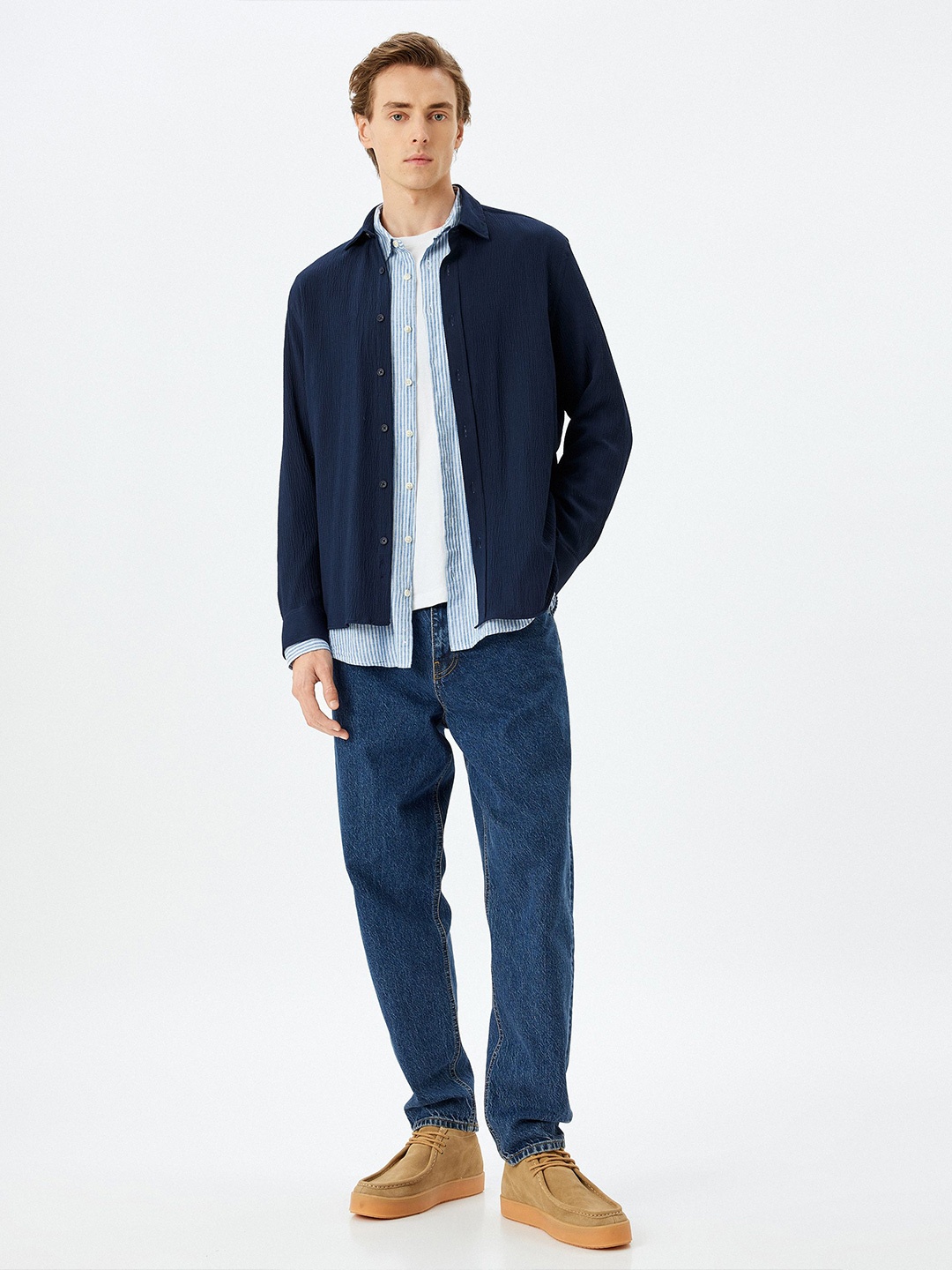 

Koton Men Opaque Casual Shirt, Navy blue