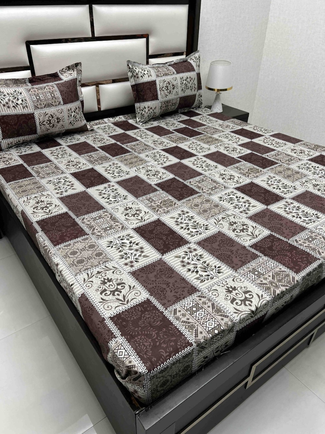 

Pure Decor Brown Floral Printed Pure Cotton 300 TC King Bedsheet Set 2.72 m x 2.74 m