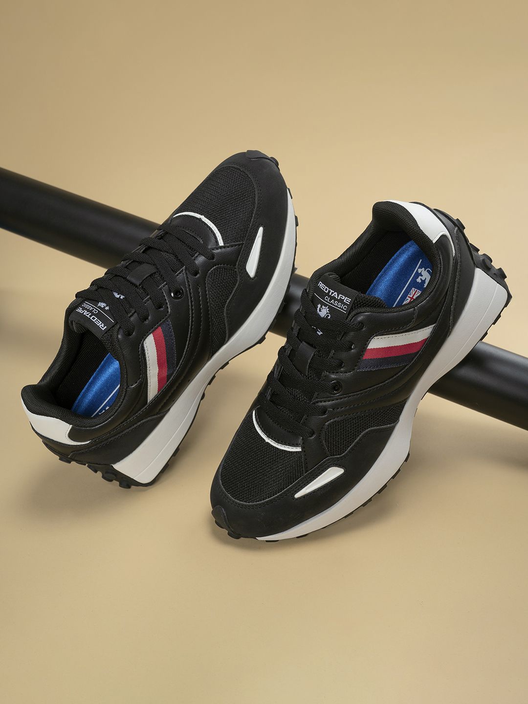 

Red Tape Men Solid Round Toe Lace-Ups Sneakers, Black