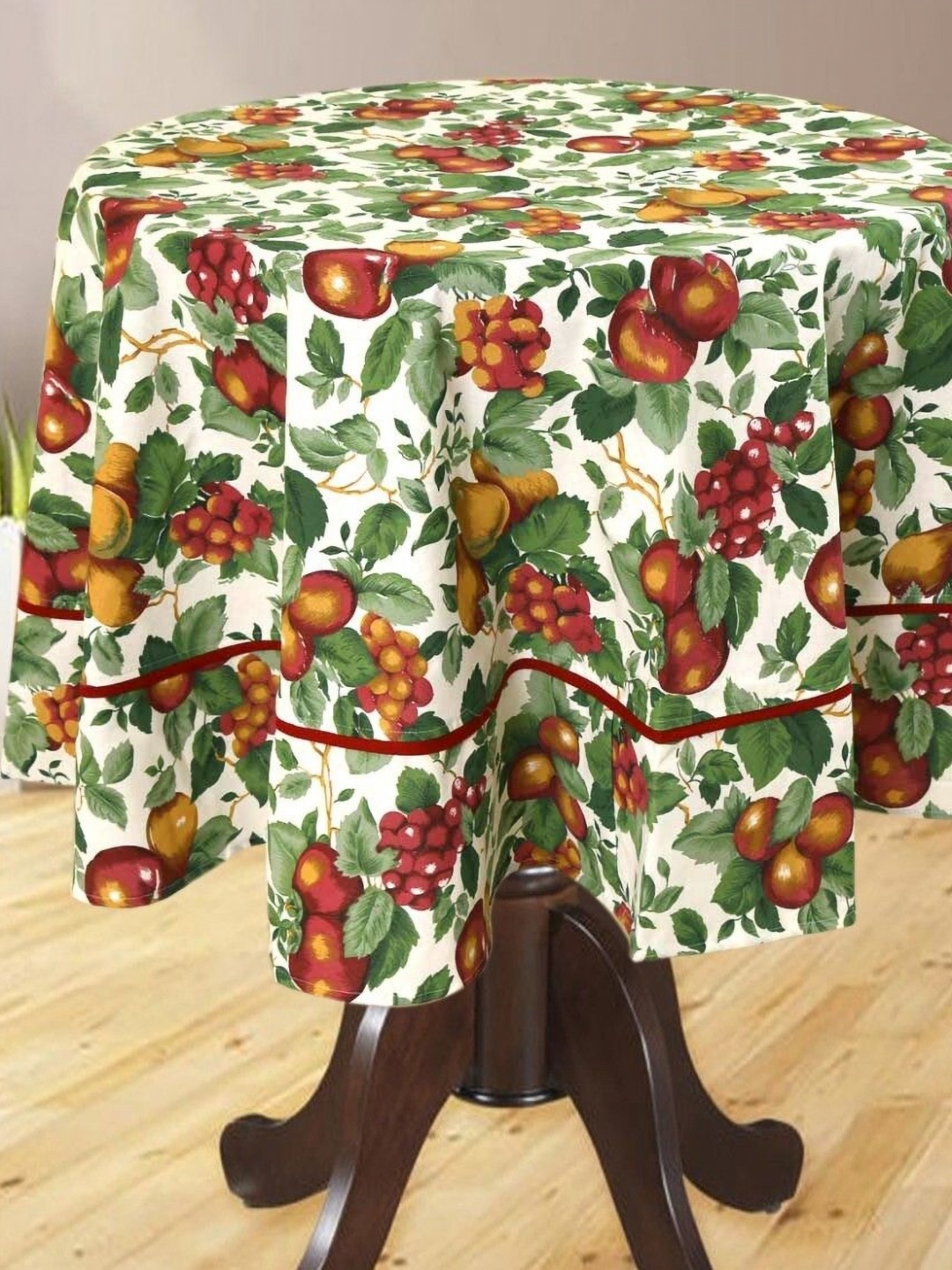 

BILBERRY Furnishing by preeti grover Fruit Printed Round Dinning Table Cover, White