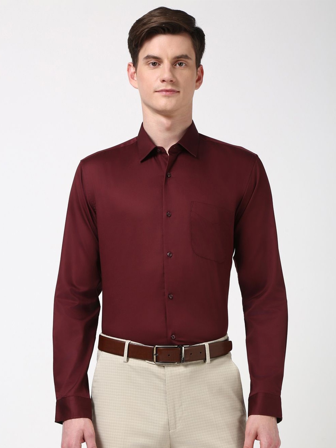 

Peter England Men Opaque Formal Shirt, Maroon