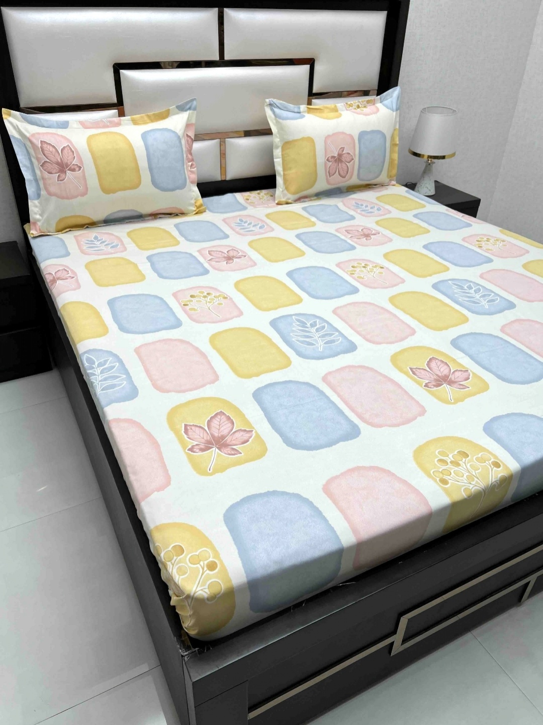 

Pure Decor Queen Size Double Bedsheet With 2 Pillow Covers 2.28m X 2.54m, Blue