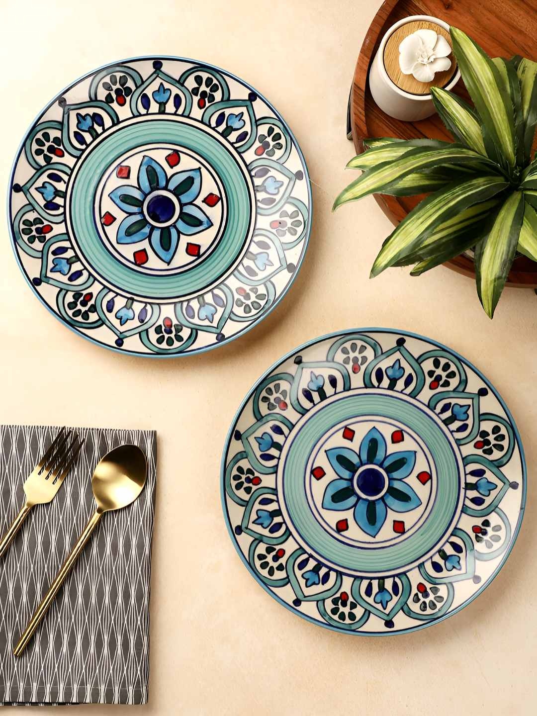 

VarEesha The Royal Crown Blue & White 2 Pieces Printed Ceramic Glossy Plates