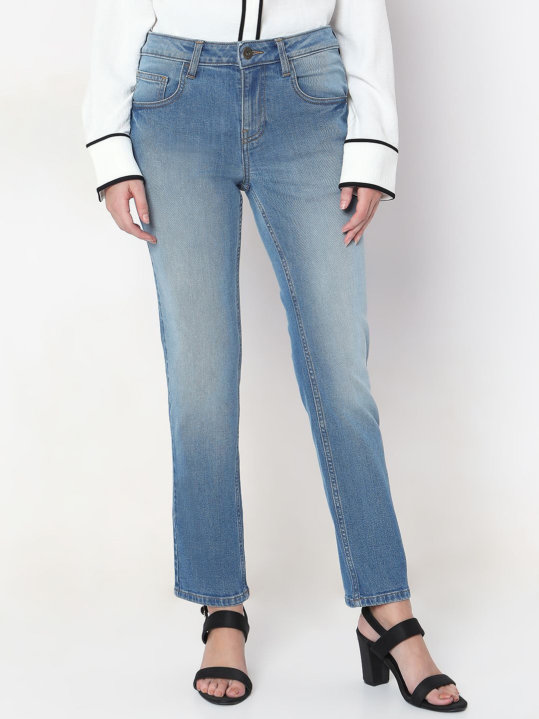 

Vero Moda Women Cotton Straight Fit Light Fade Stretchable Jeans, Blue