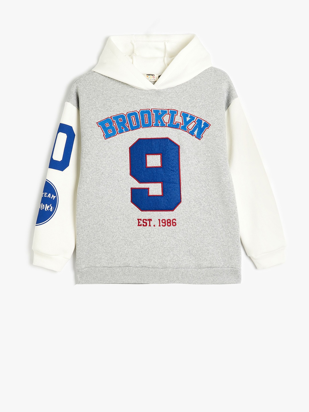 

Koton Boys Printed Long Sleeves Hooded Sweatshirt, Grey