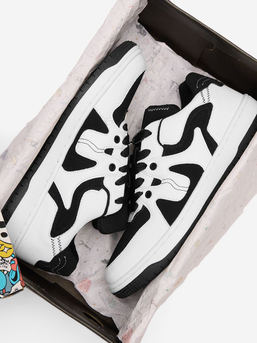 

The Souled Store Men Colourblocked PU Lace-Ups Sneakers, White