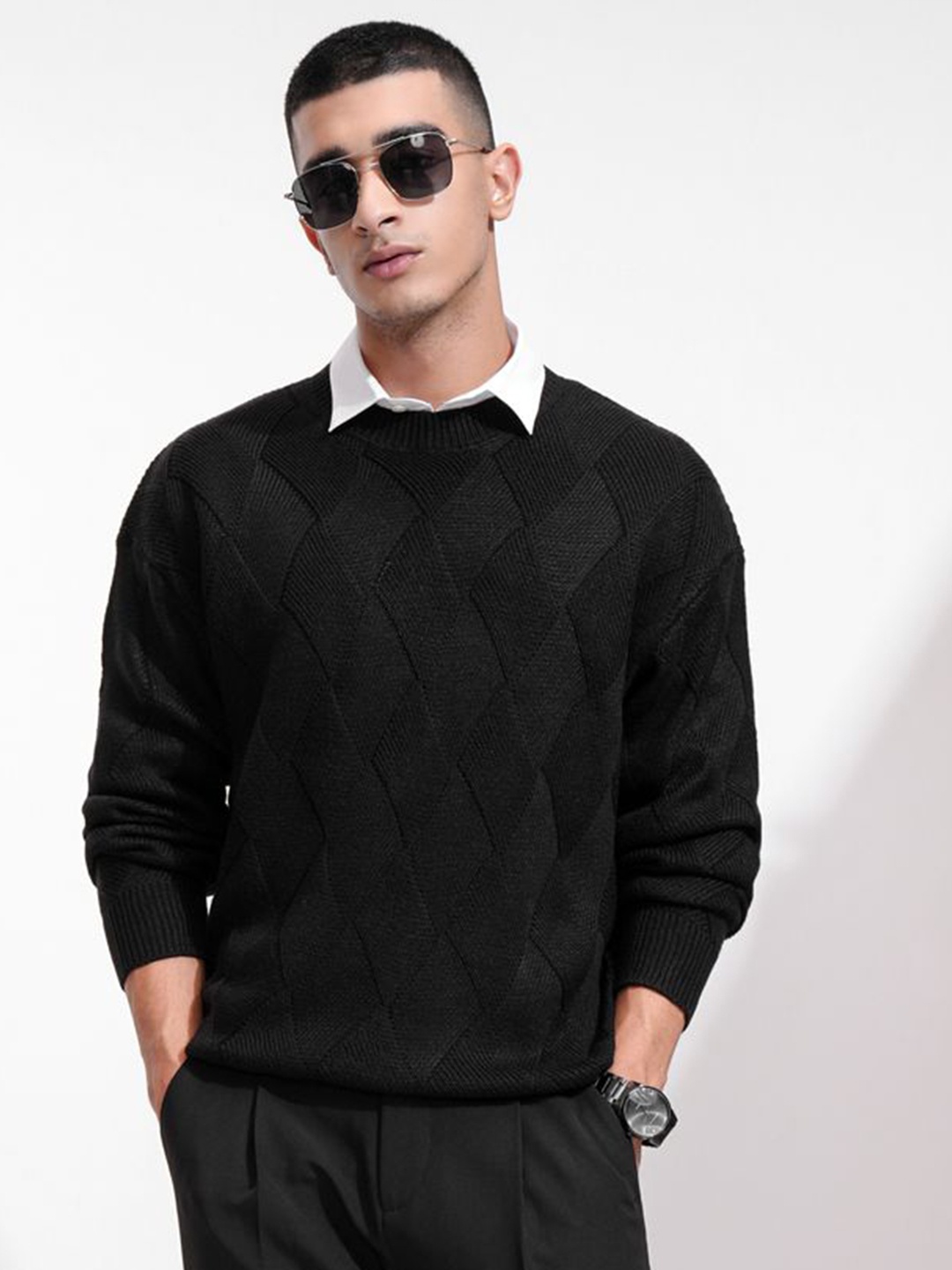 

HIGHLANDER Men Round Neck Drop Shoulder Relaxed Sweater, Black