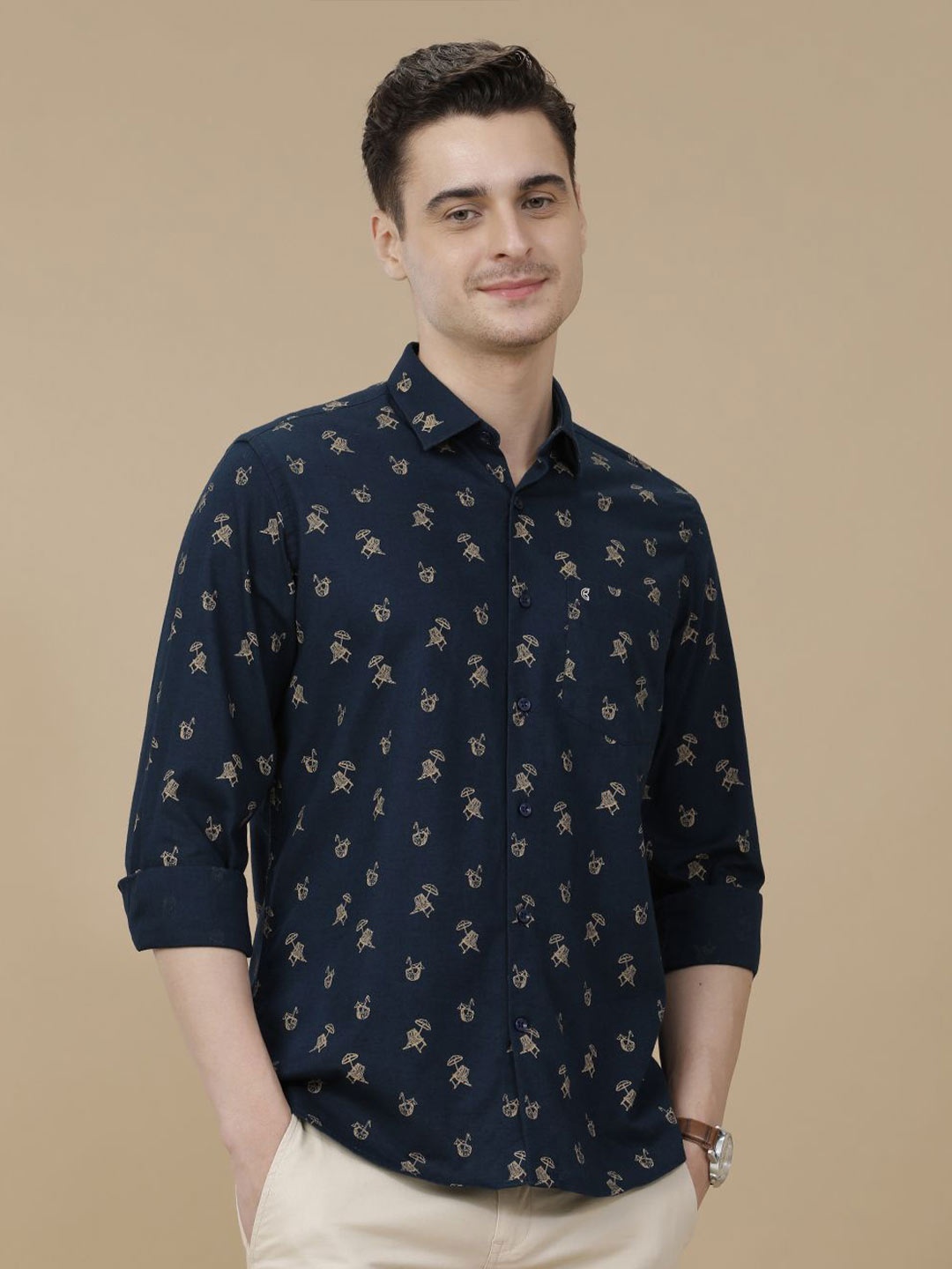 

CAVALLO by Linen Club Contemporary Slim Fit Conversational Printed Casual Shirt, Navy blue