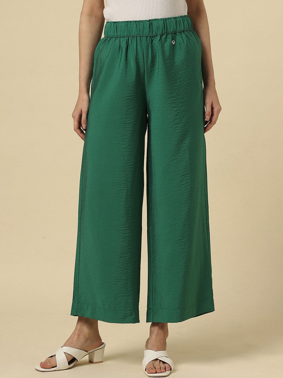 

Allen Solly Woman Self Design Mid-Rise Regular Fit Trousers, Green