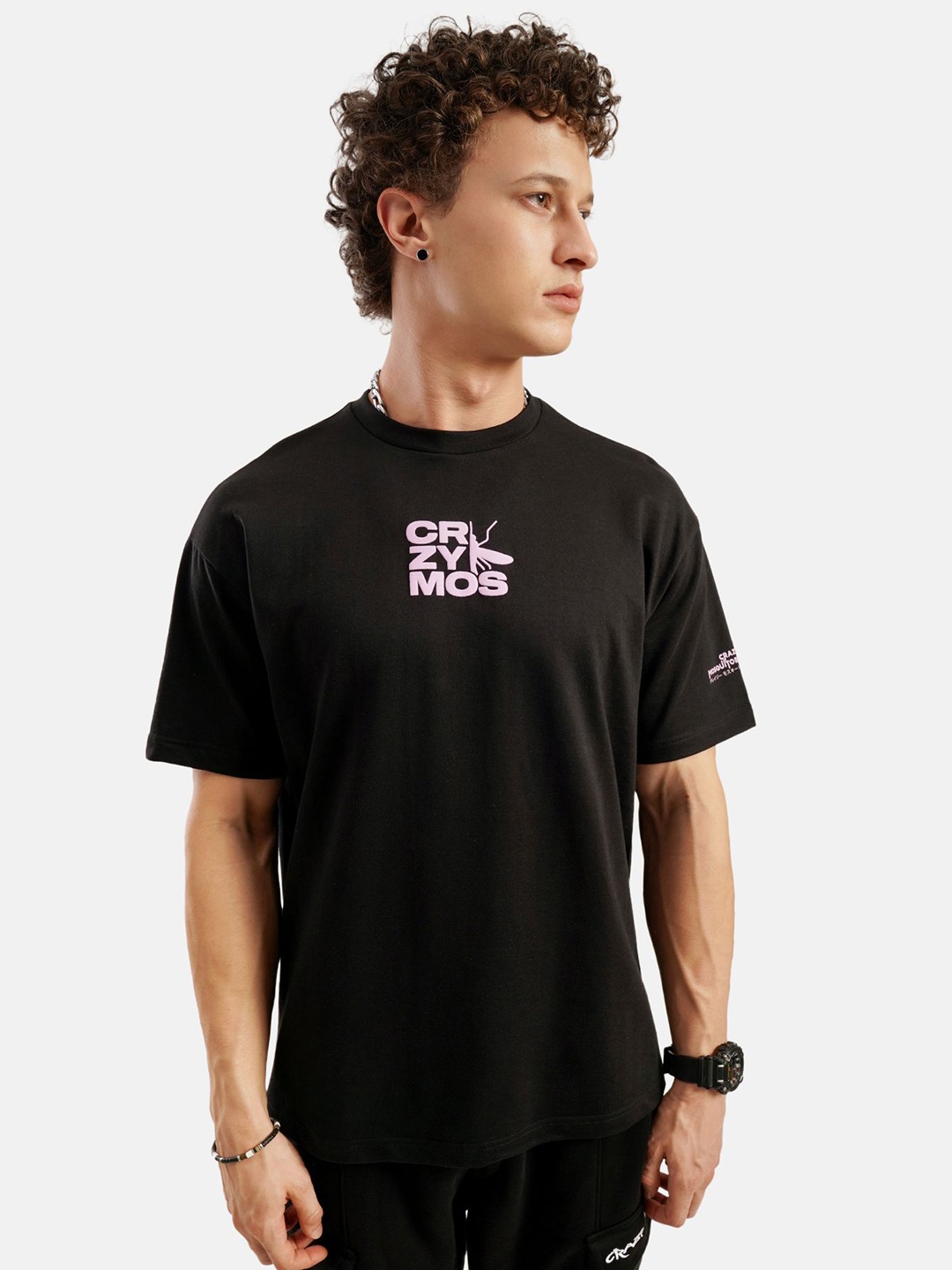 

Crazy Mosquitoes Men Printed V-Neck T-shirt, Black