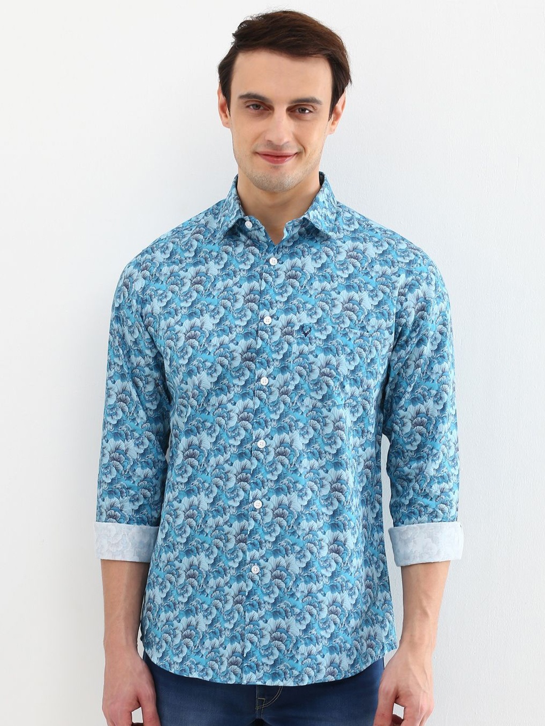 

Allen Solly Men Slim Fit Floral Opaque Printed Casual Shirt, Blue