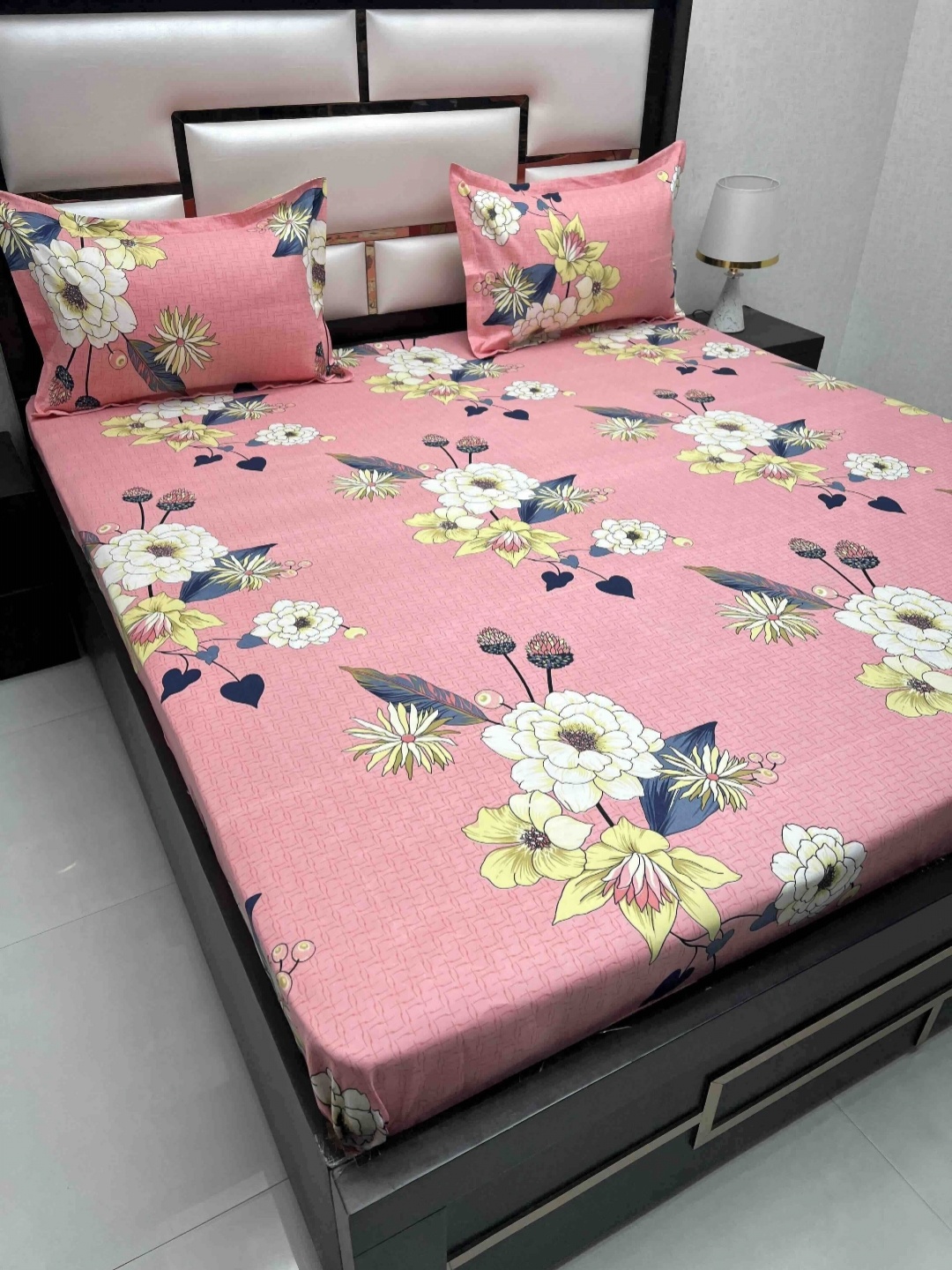 

Pure Decor Queen Size Double Bedsheet With 2 Pillow Covers 2.28m X 2.54m, Pink