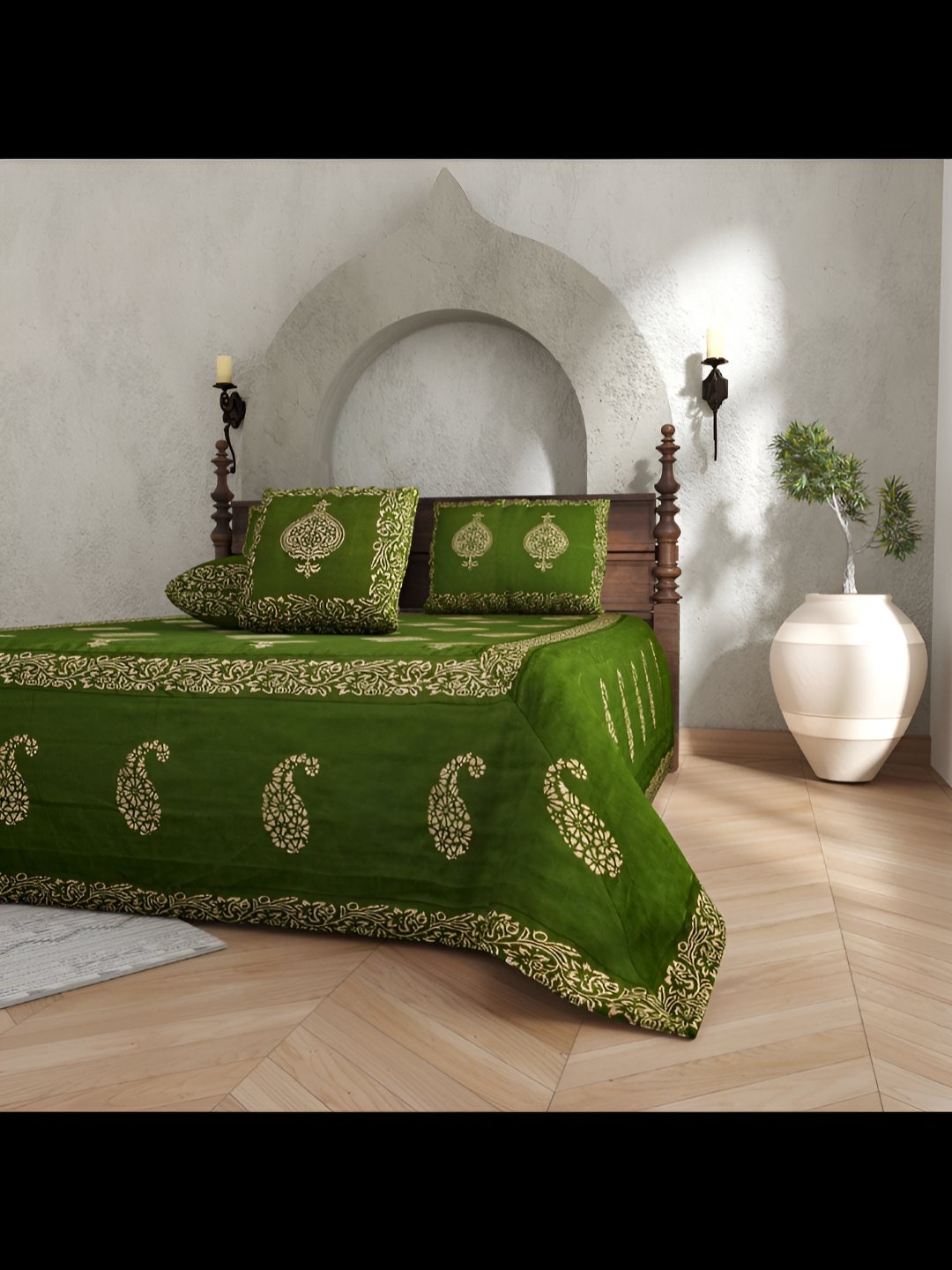 

BED-SHEET.COM Green & Beige Ethnic Motifs King Bedsheet with 2 Pillow Covers