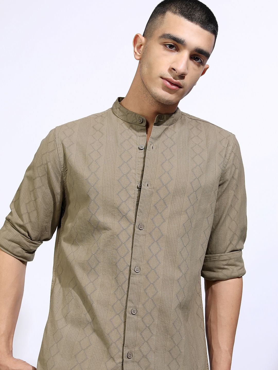 

HIGHLANDER Men Dark Dobby Textured Mandarin Collar Regular Fit Casual Shirt, Khaki