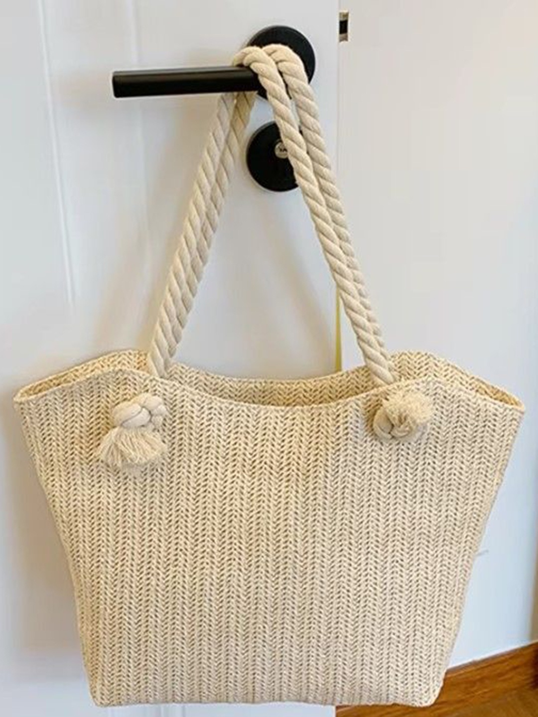 

StyleCast White Textured Cotton Structured Shoulder Bag