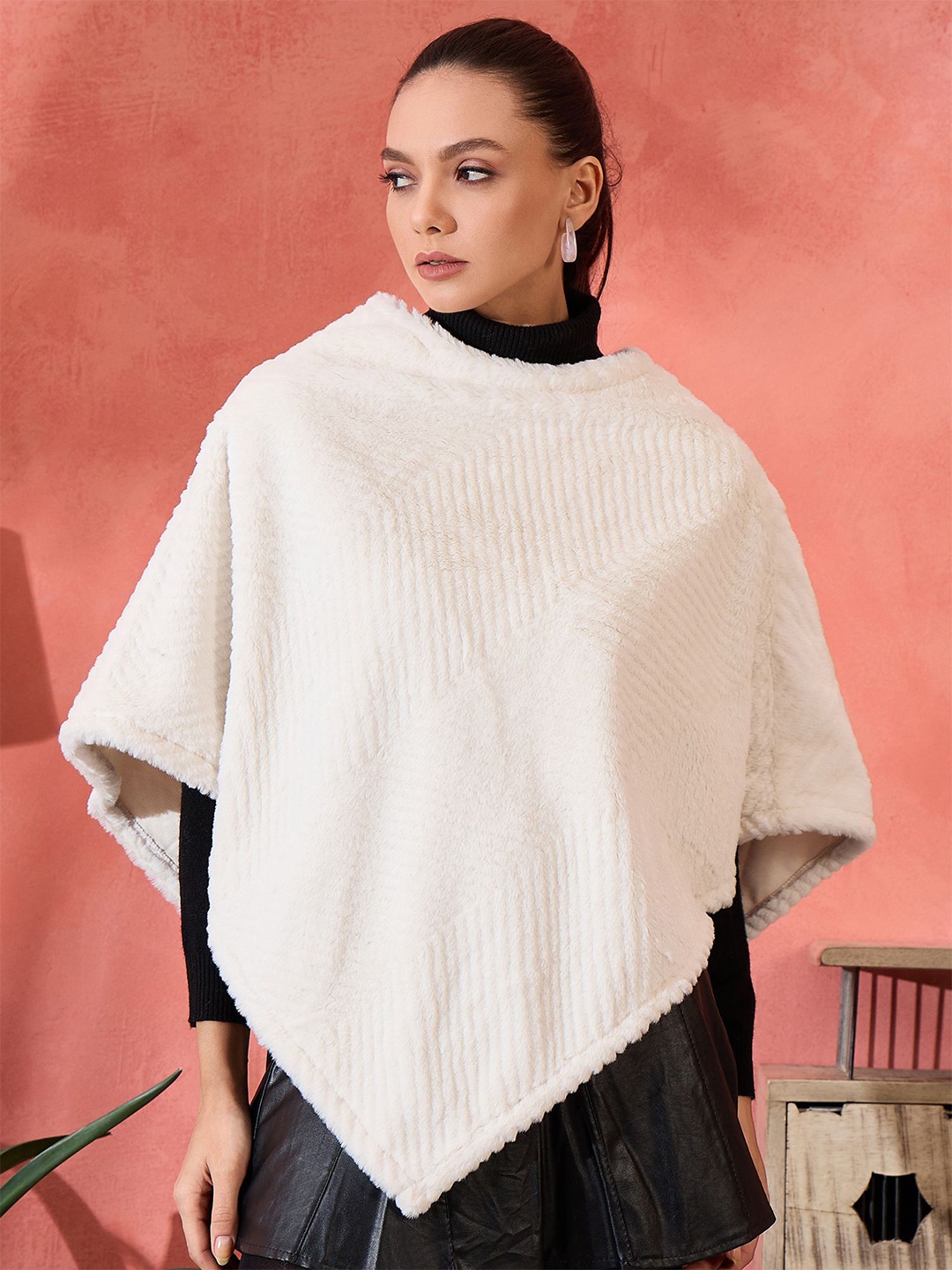 

InWeave Women Boat Neck Asymmetric Poncho, Cream