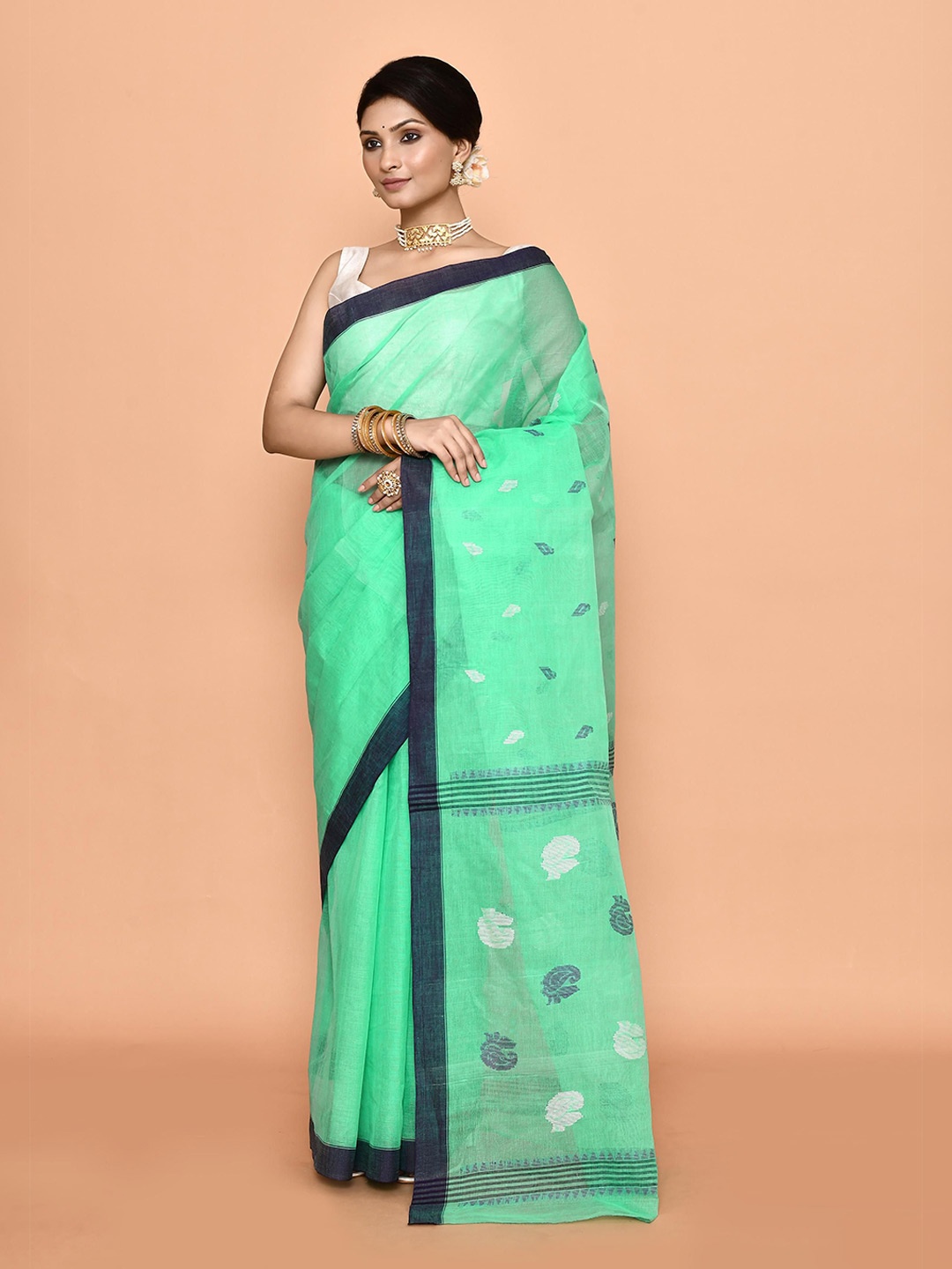 

PUKU Ethnic Motifs Woven Design Pure Cotton Taant Saree, Sea green