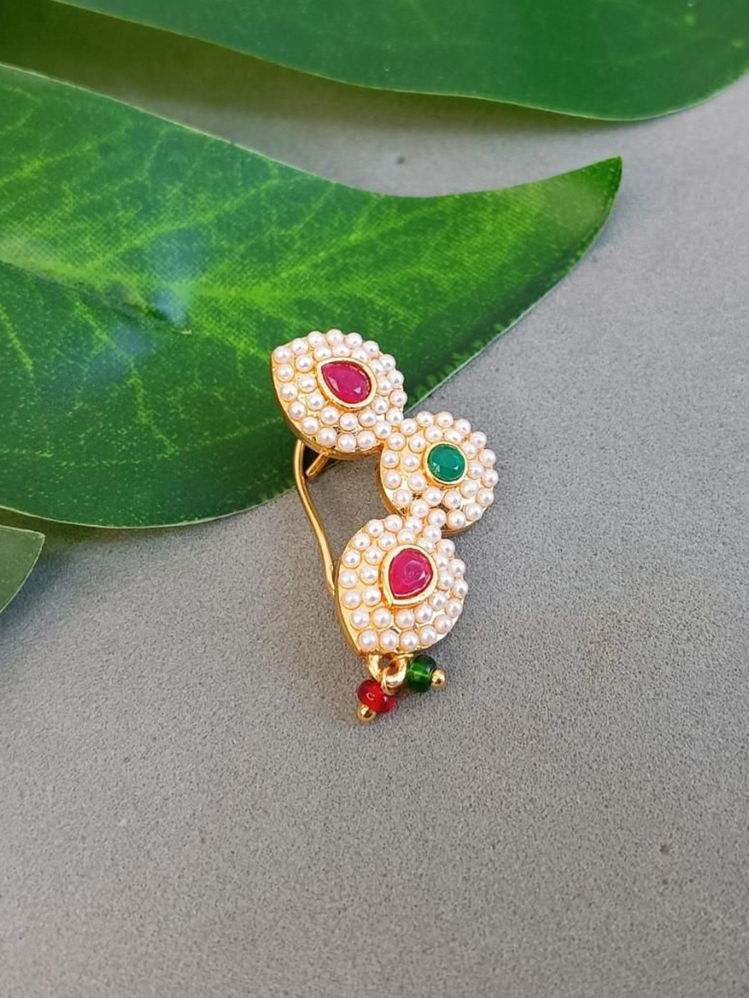 

Efulgenz Gold-Plated Crystal Stud Antique Nosepin