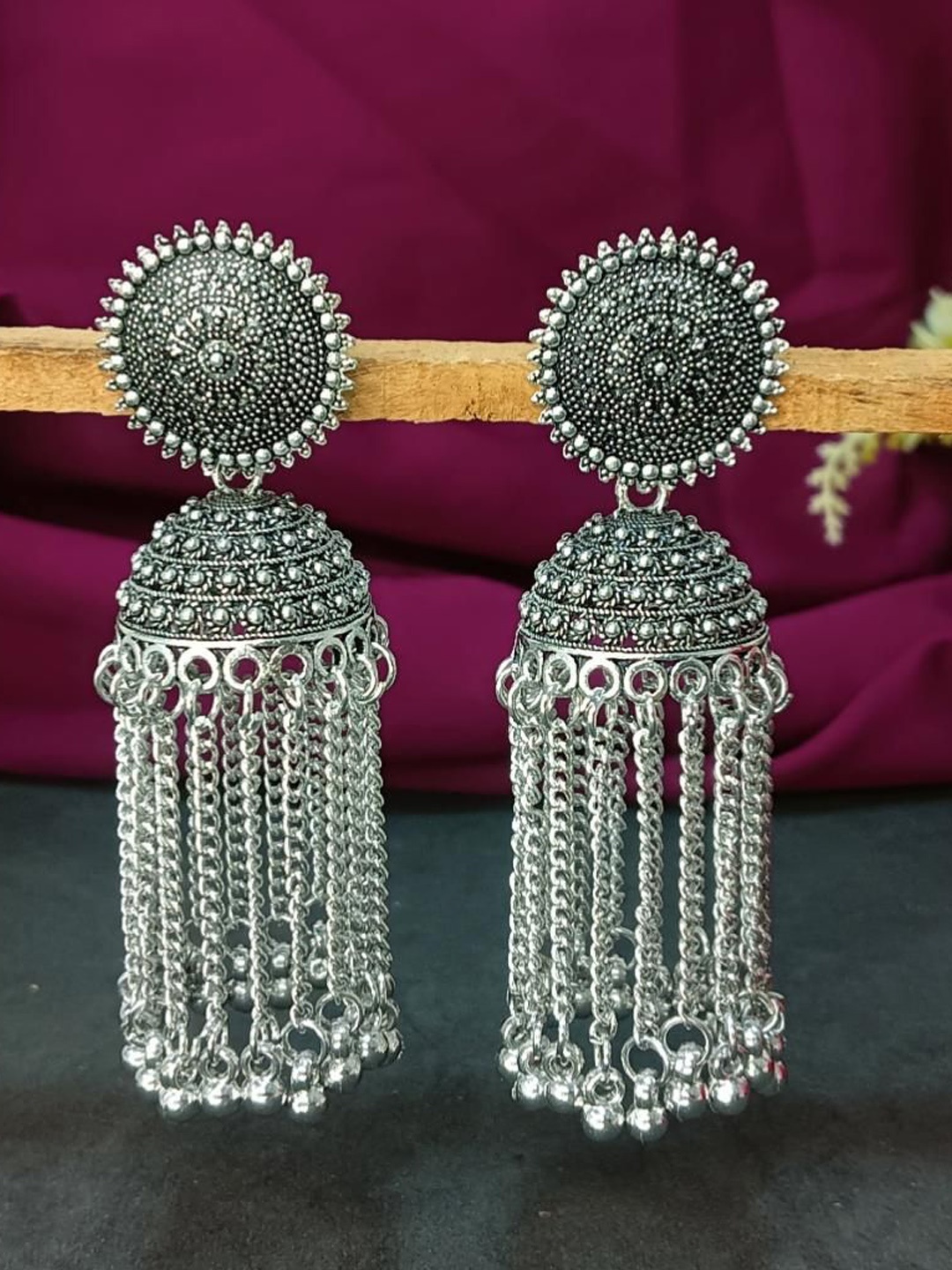 

Efulgenz Rhodium-Plated Oxidised Contemporary Jhumkas, Silver