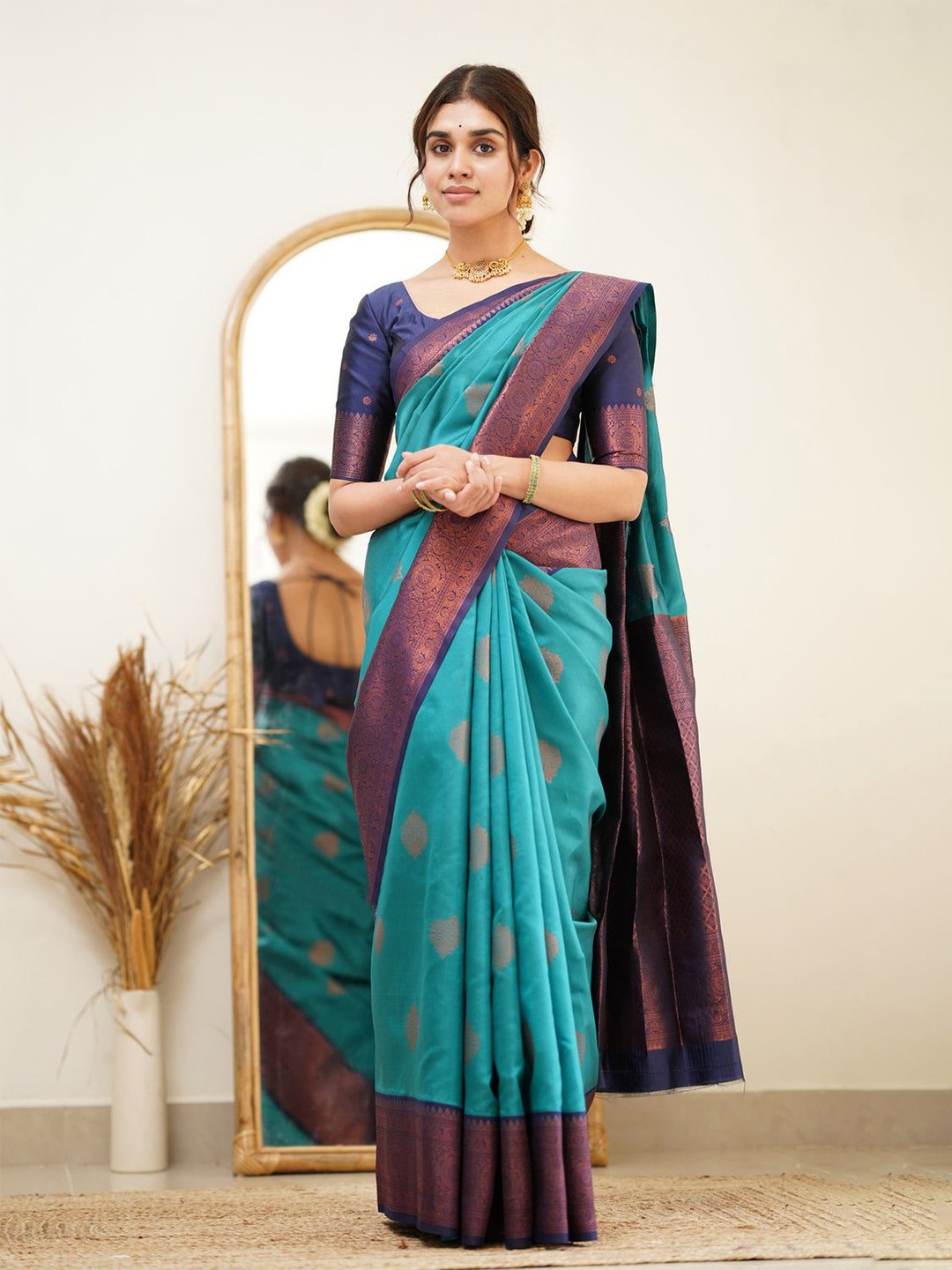 

Areca Designer Woven Design Zari Pure Silk Designer Banarasi Saree, Sea green