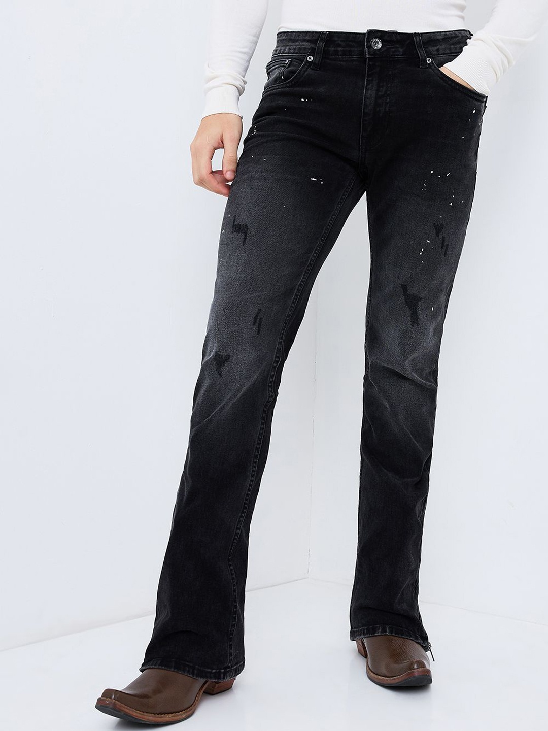 

mode de base Men Cotton Bootcut Low-Rise Low Distress Light Fade Stretchable Jeans, Charcoal