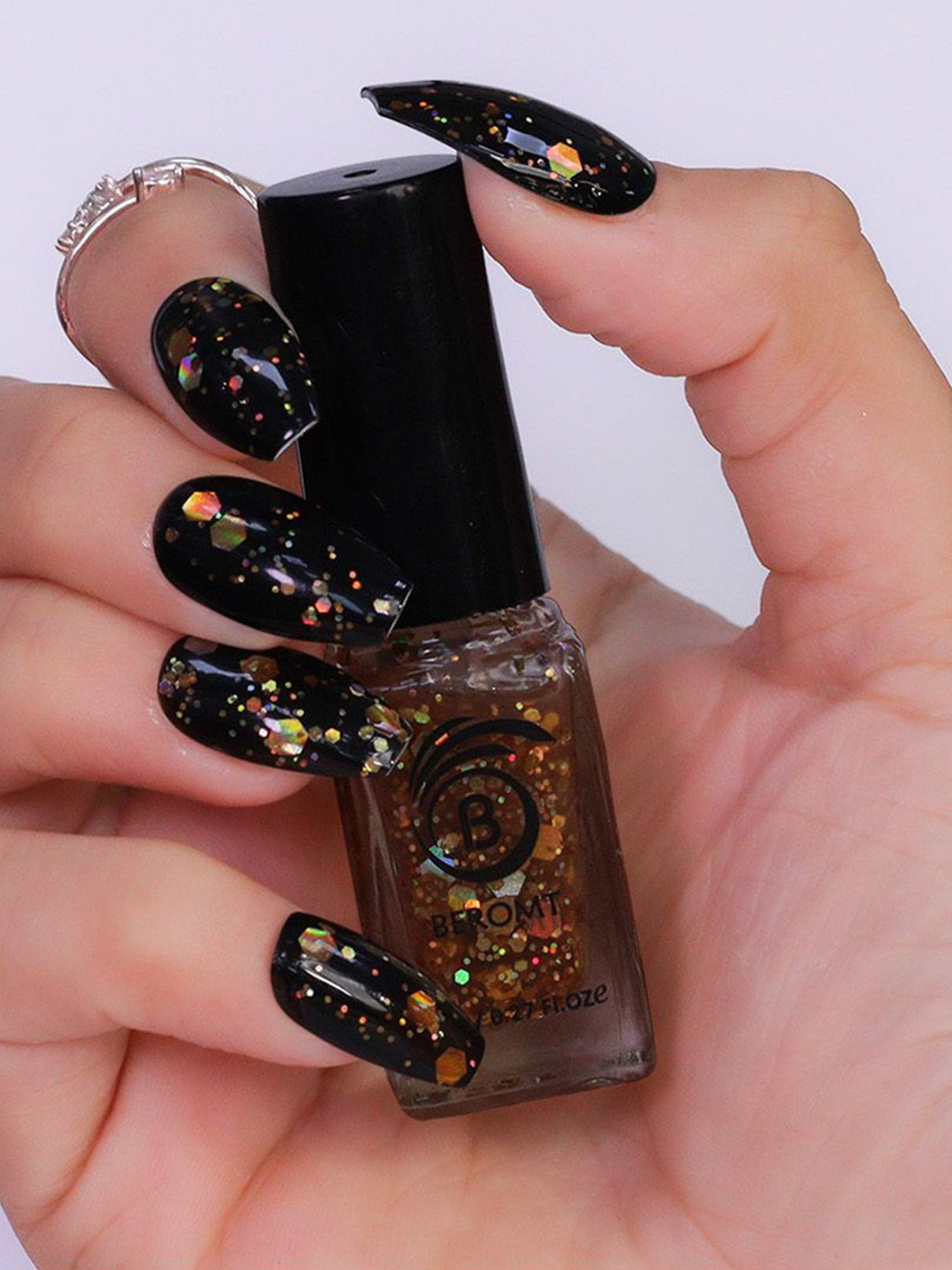 

BEROMT Hexa Hola Chunky Quick Dry Glitter Nail Polish- 8 ml- BNP 224, Gold