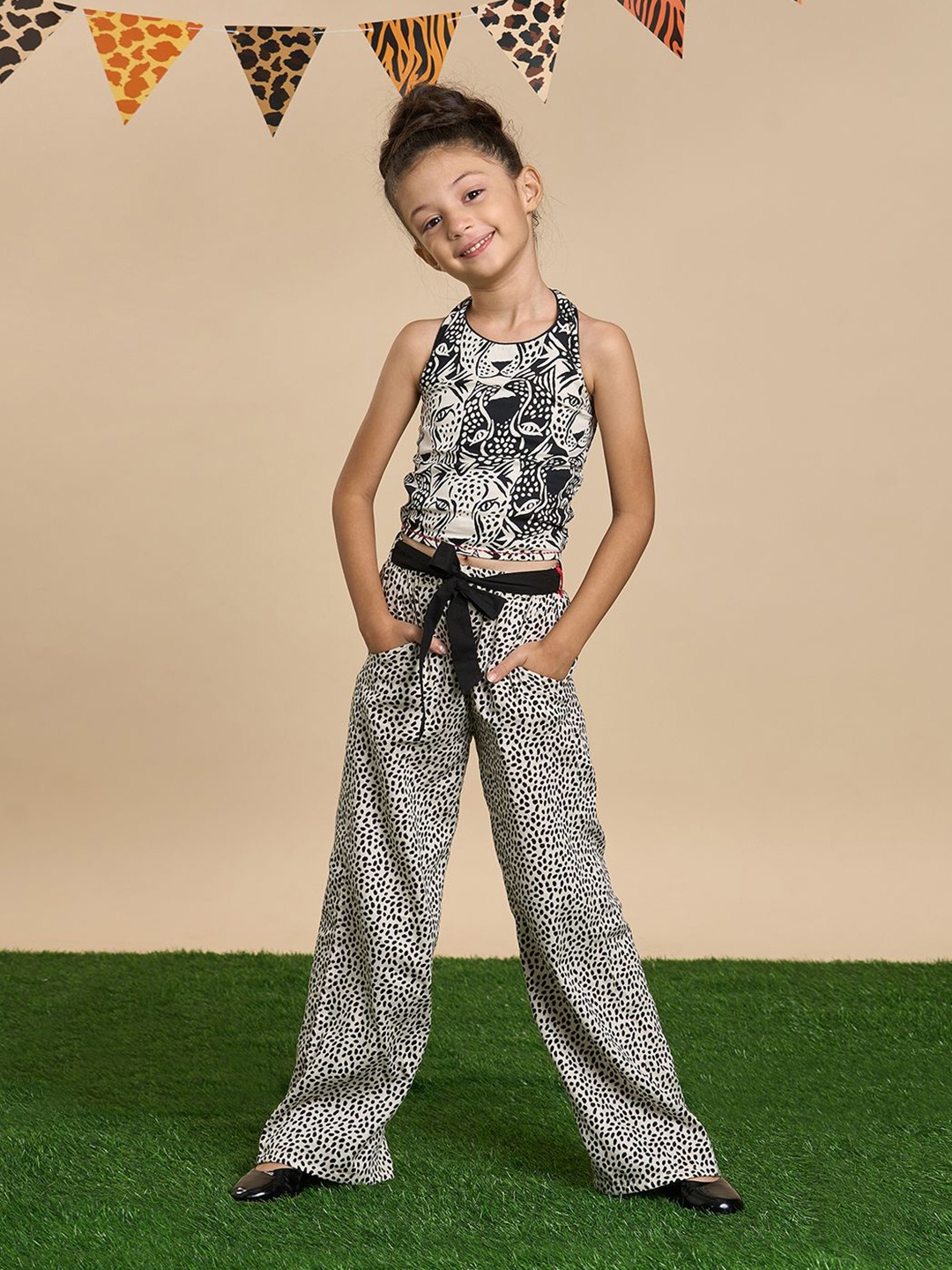 

LIL DRAMA Girls Printed Halter Neck Sleeveless Pure Cotton Top With Trouser, Brown