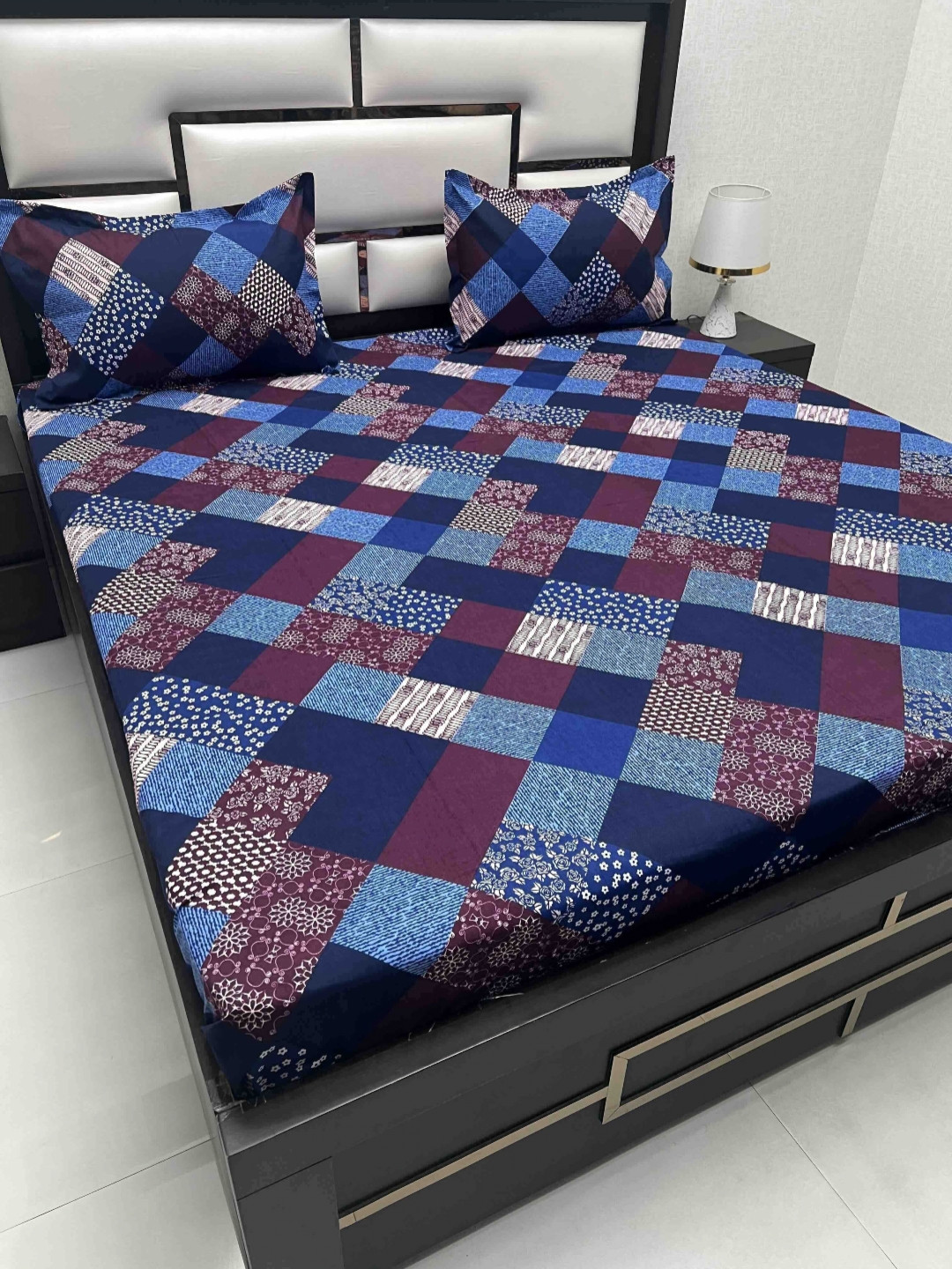 

Pure Decor Queen Size Double Bedsheet With 2 Pillow Covers 2.28m X 2.54m, Blue