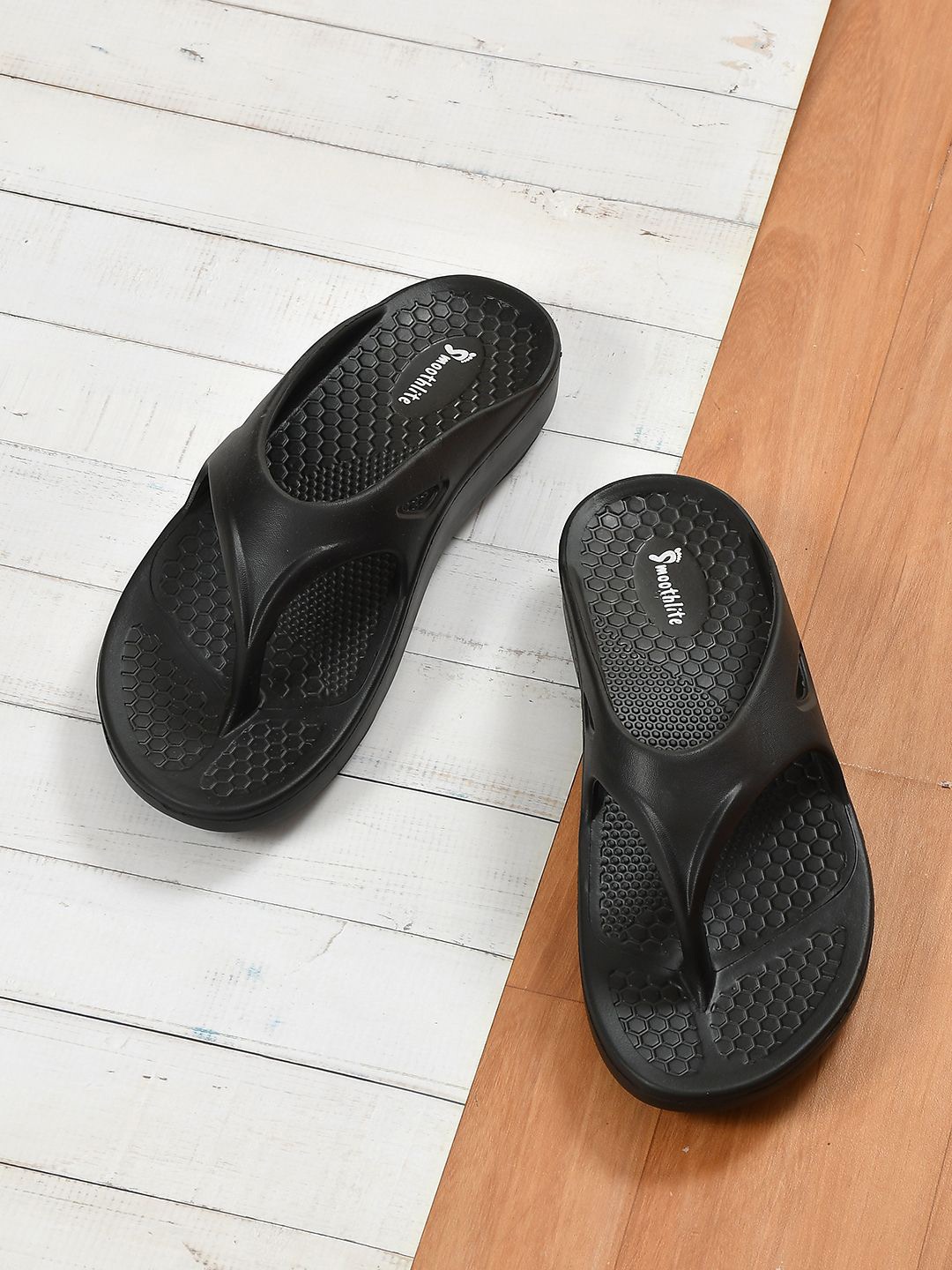 

Smoothlite Men Rubber Thong Flip-Flops, Black