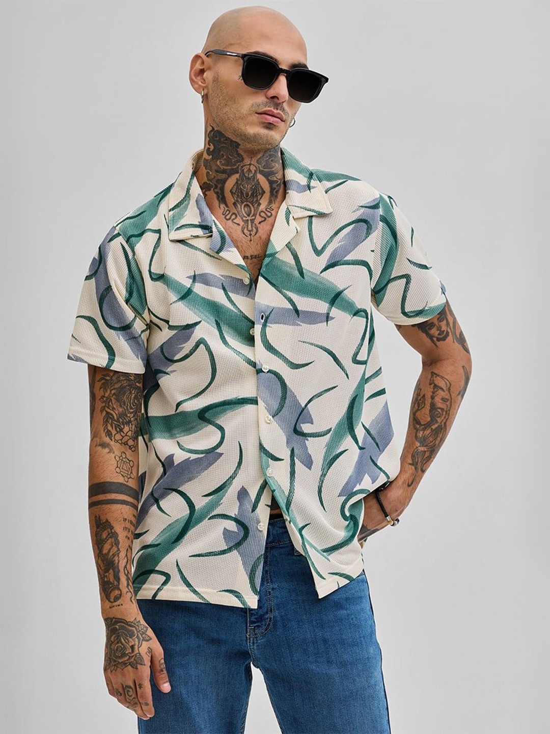 

Snitch Men Smart Slim Fit Opaque Printed Casual Shirt, Cream