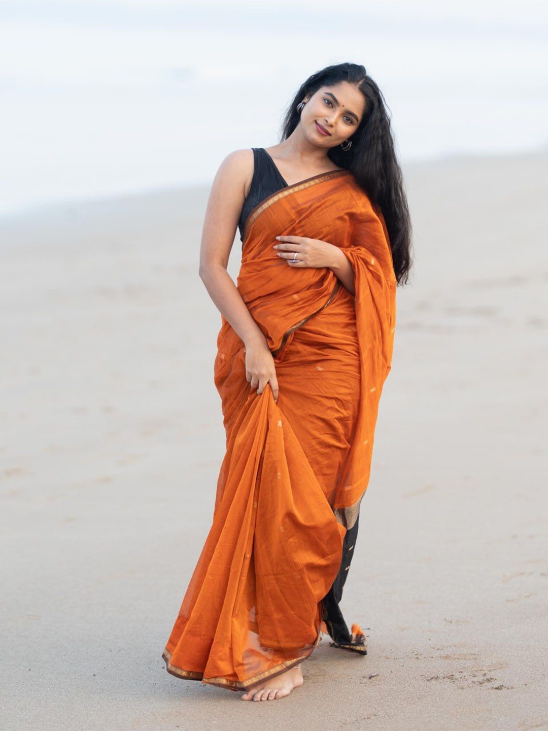 

Kriyansh Woven Design Zari Kanjeevaram Saree, Orange