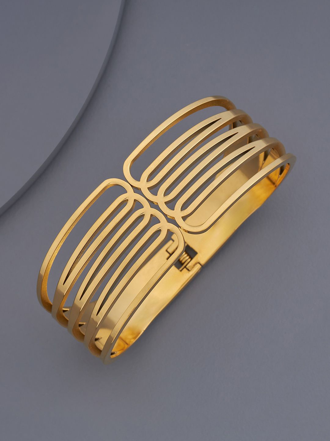 

Kushal's Fashion Jewellery Gold-Plated Kada Bracelet