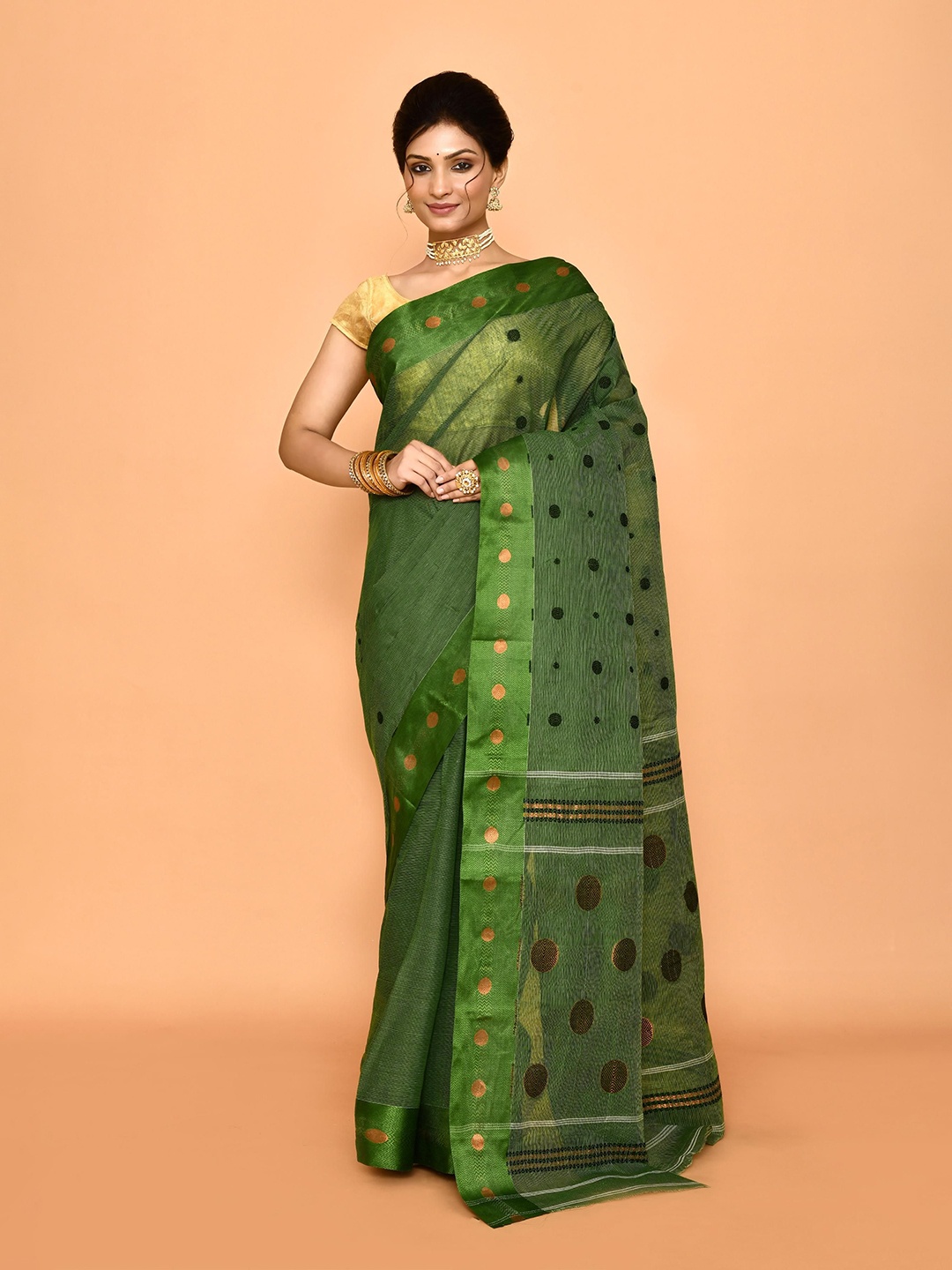 

PUKU Woven Design Zari Pure Cotton Taant Saree, Green