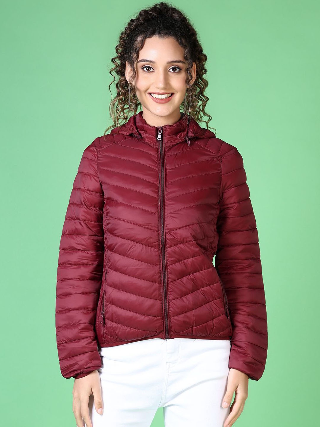 

V-Mart Women Puffer Jacket, Maroon