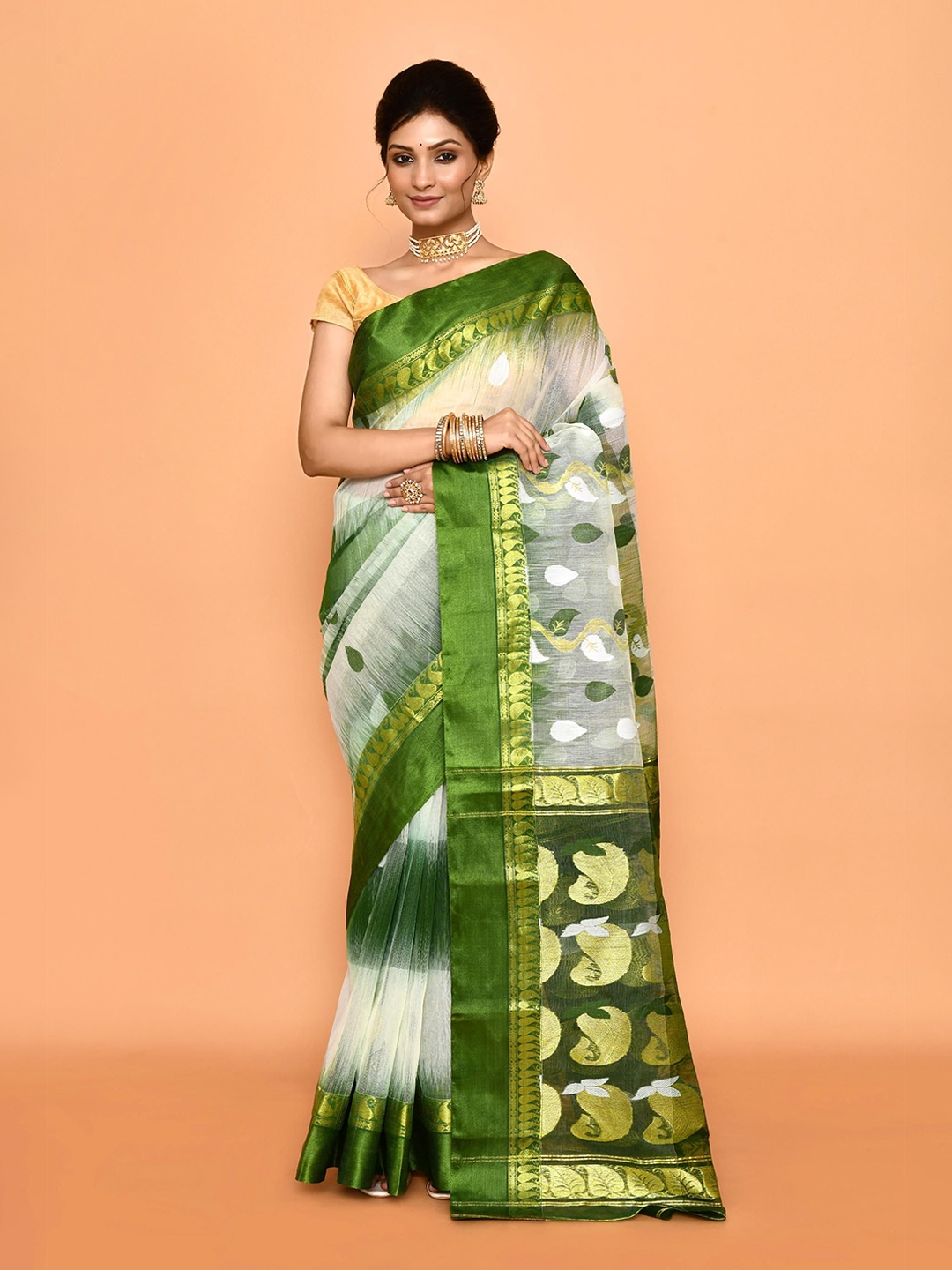 

PUKU Paisley Taant Saree, White