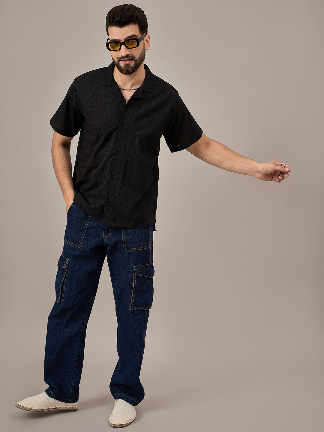 

Anouk Men Opaque Striped Casual Shirt, Black